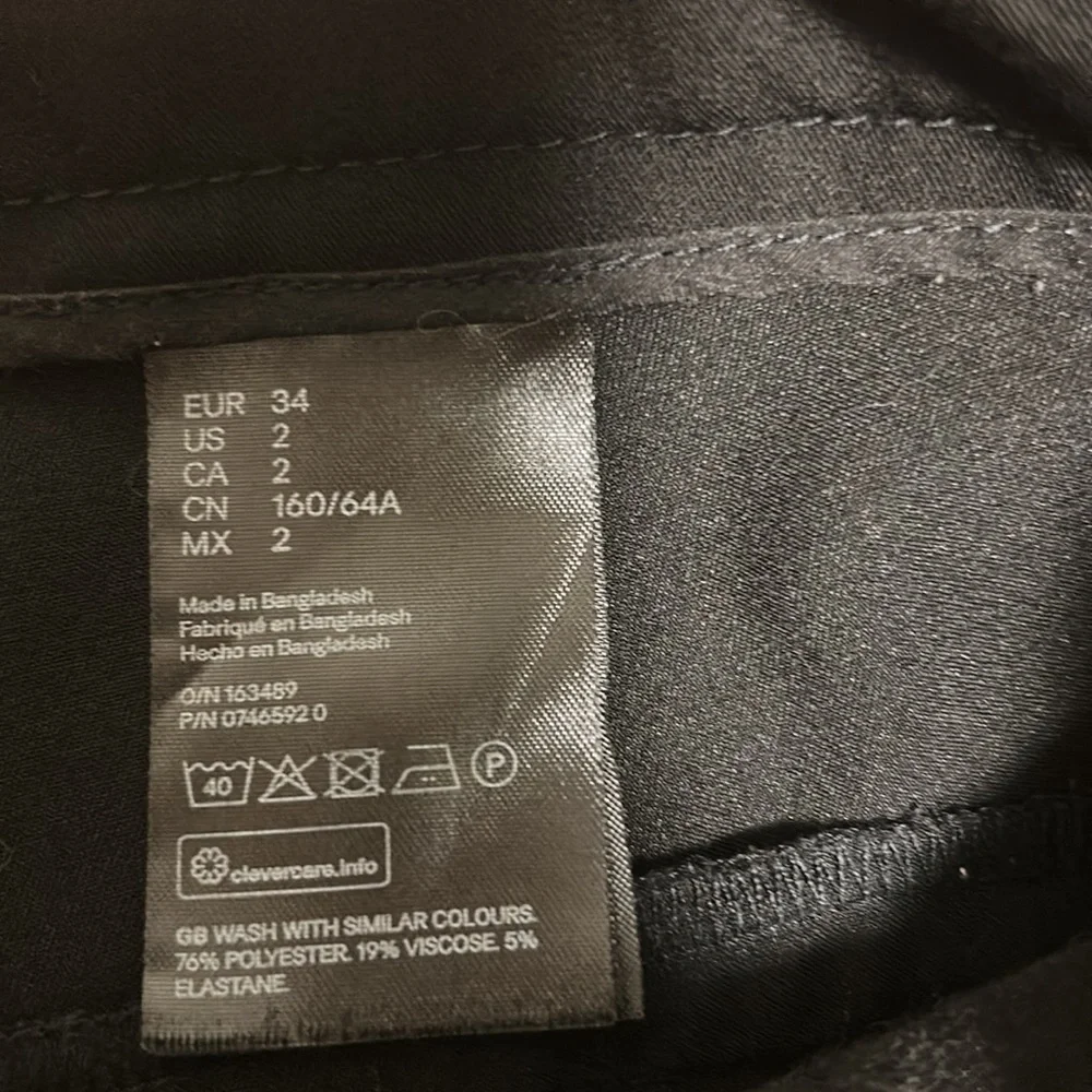 HM Pants - Picture 4 of 5